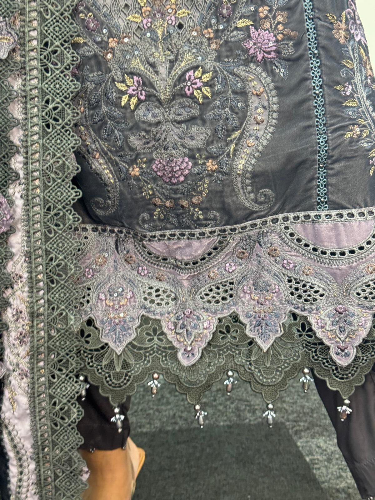 Maria B Luxury Velvet - Gray Purple -