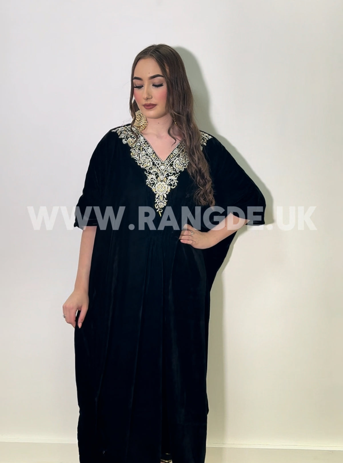 “Raat ki Rani 2” Velvet Pret Sajan Black Kaftan- Hand Embellished Kaftaan winter - Rang de Boutique