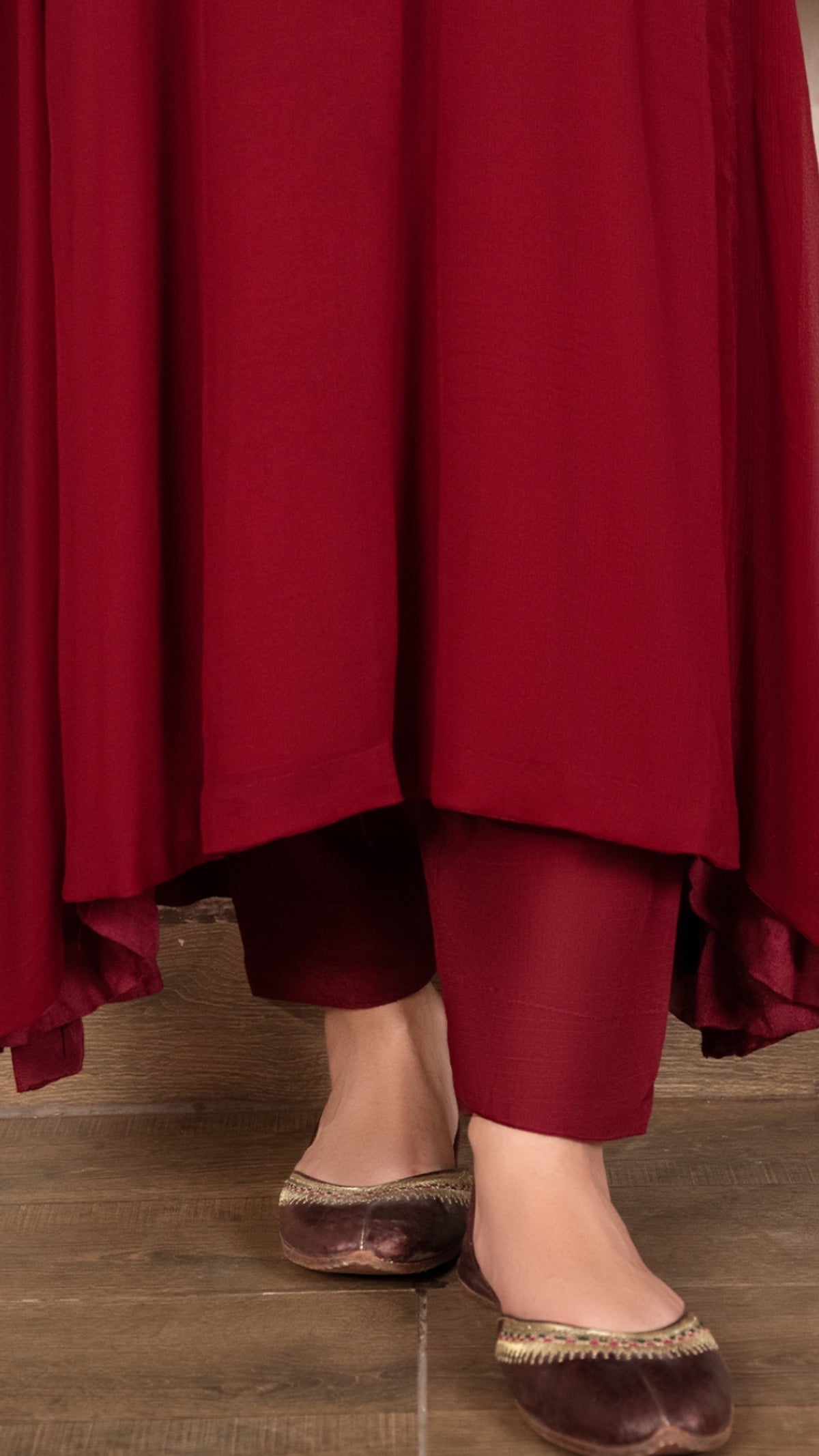 Laali Red Chiffon outfit perfect for Ramadan & Eid - Rang de Boutique