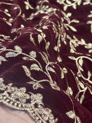 Maroon Tilla Velvet Shawl Embroidered Shawls winter - Rang de Boutique