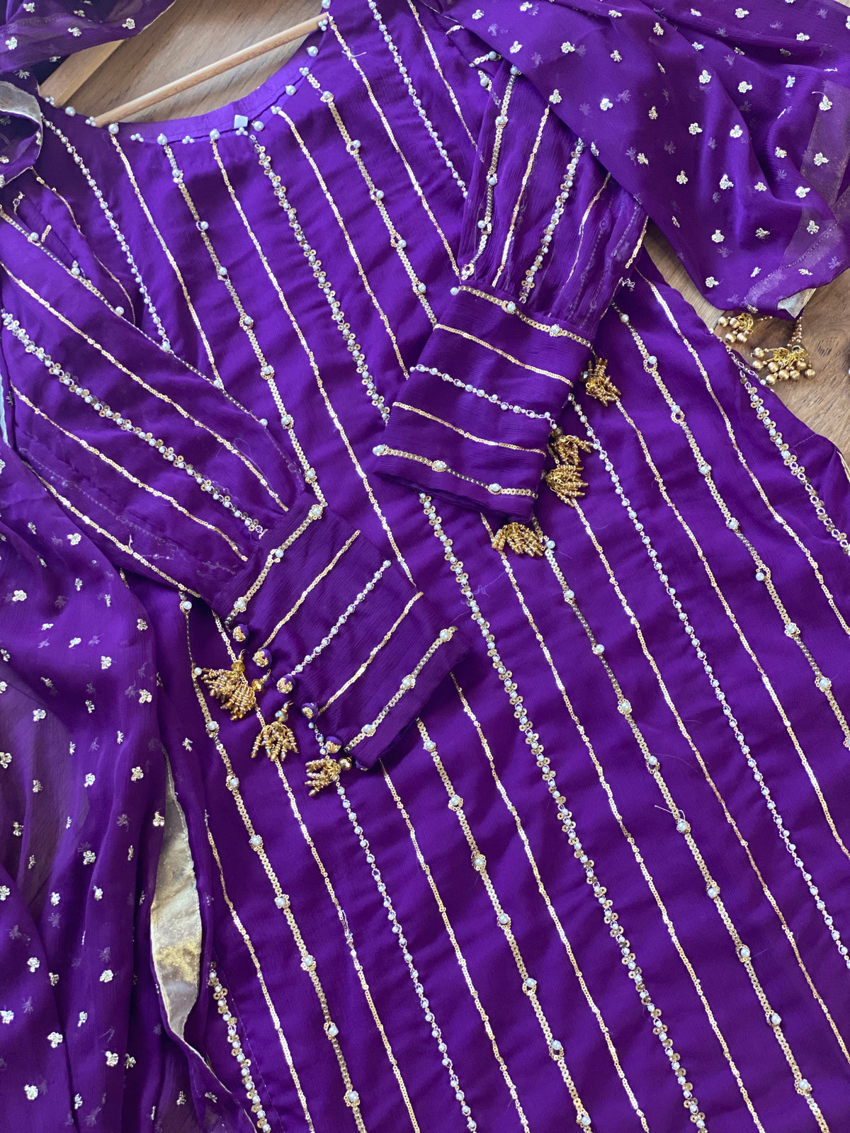 Purple Pearly Outfit stunn - Rang de Boutique