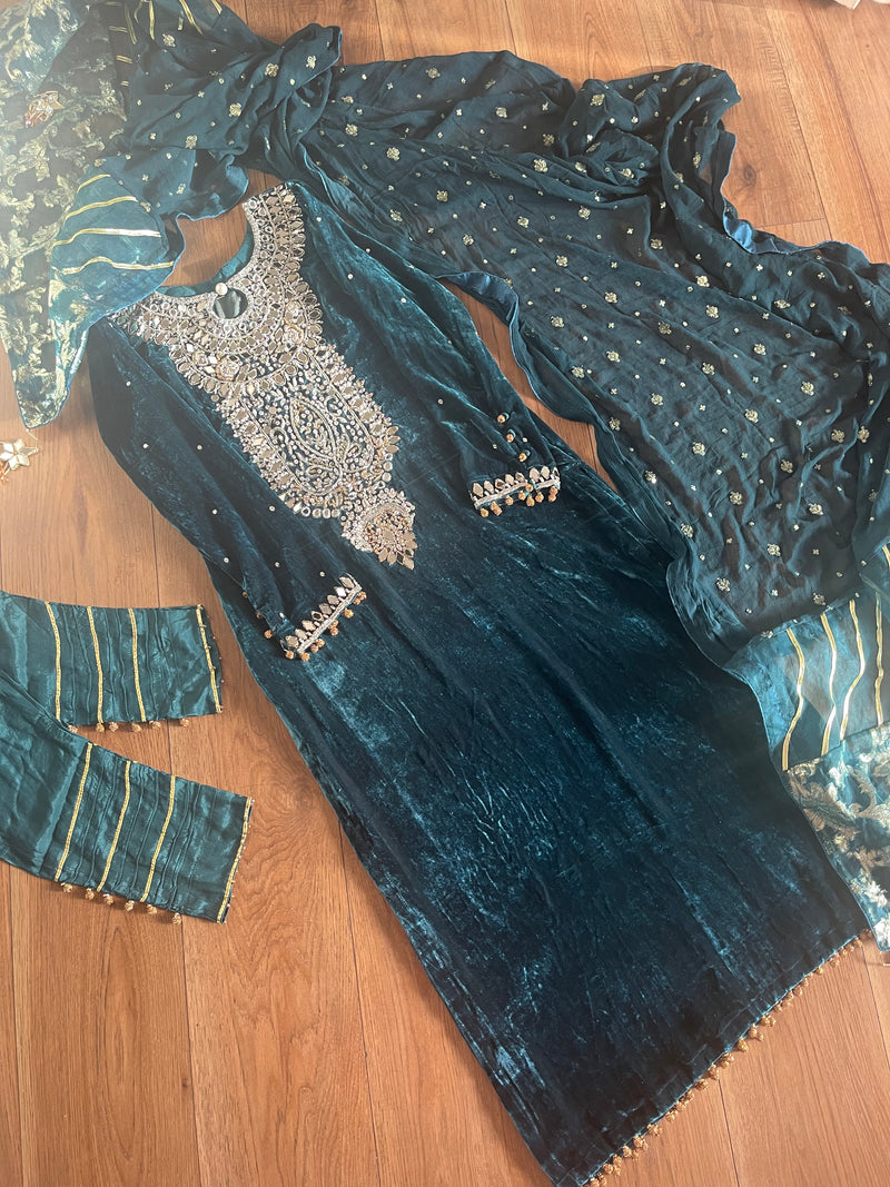 “Peacock” Luxury Velvet Pret with Silver and Gold Party Wedding Outfit - Rang de Boutique