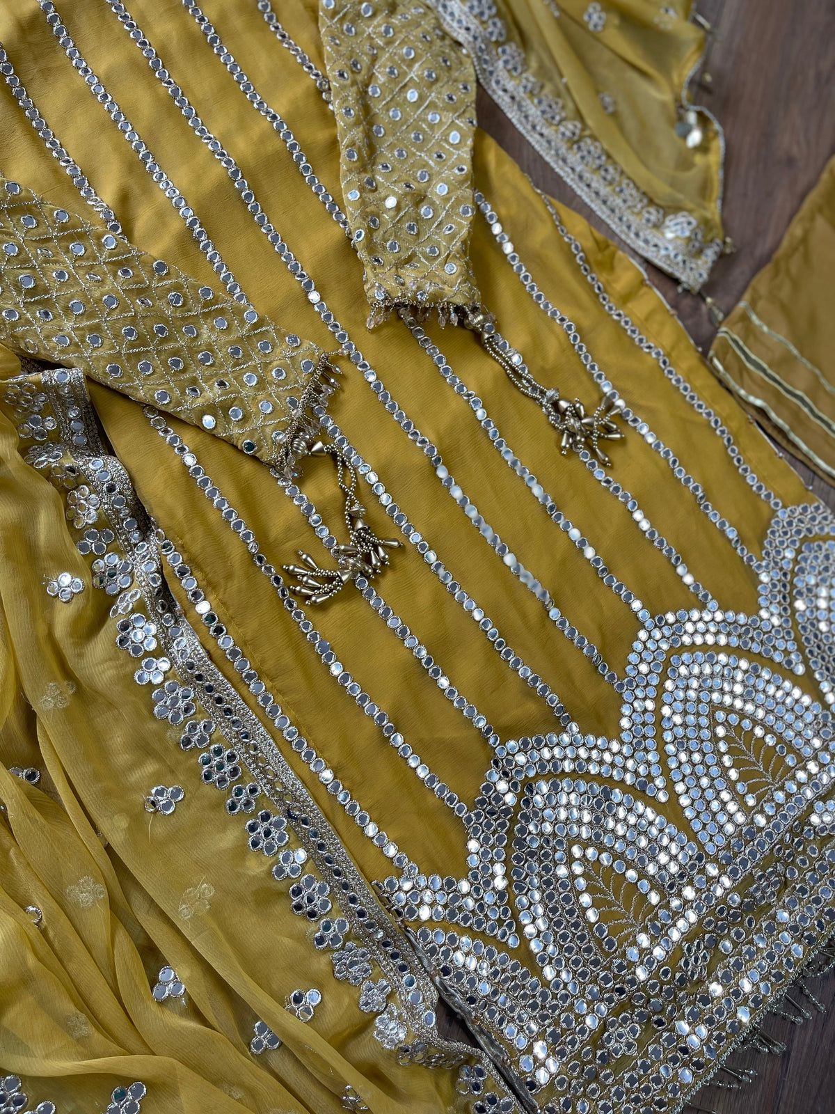 Mehfil - Mastard Yellow Luxury Chiffon with Foil - Rang de Boutique