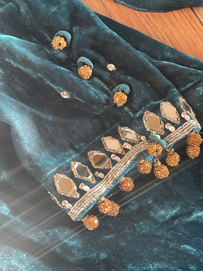 “Peacock” Luxury Velvet Pret with Silver and Gold Party Wedding Outfit - Rang de Boutique