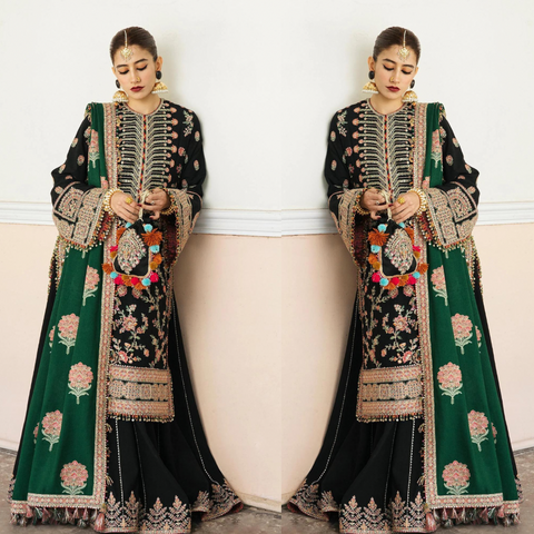 Verde” black & Green Karandi Winter Outfit - Rang de Boutique