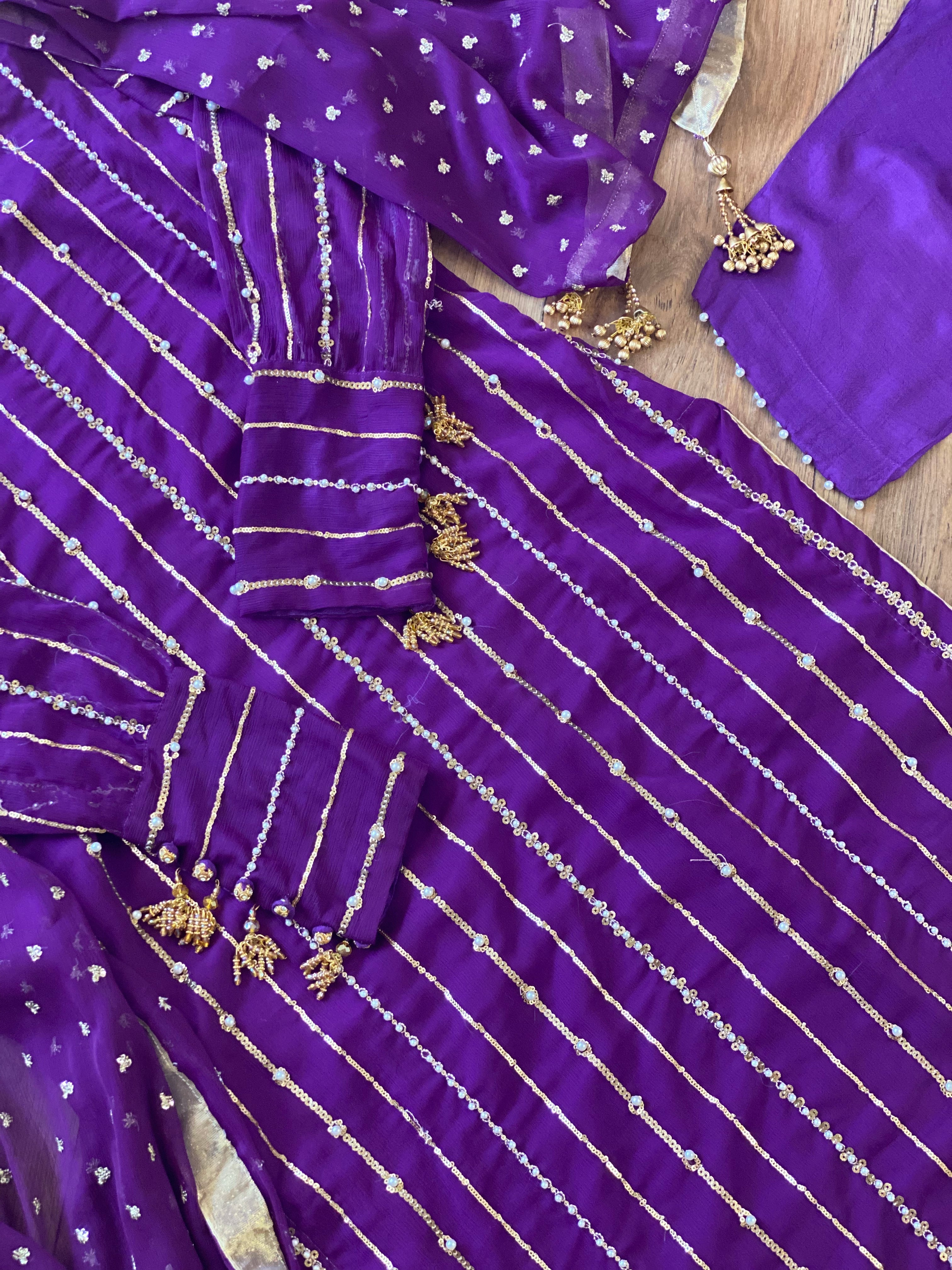 Purple Pearly Outfit stunn - Rang de Boutique