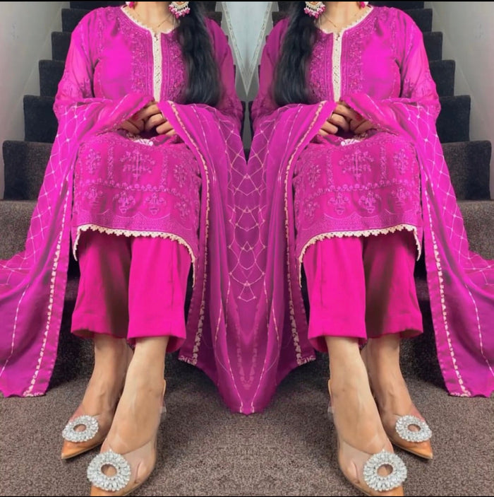 Agha Noor Inspired Hot Pink Magenta Chiffon Dress UK 2023